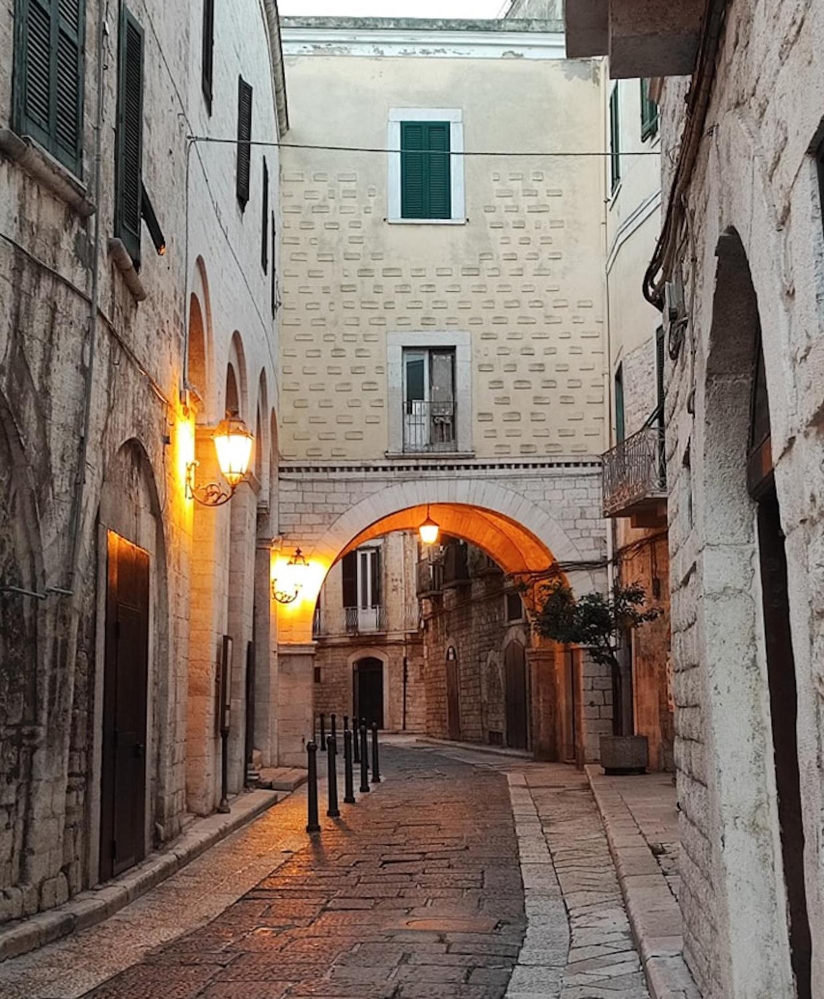 Ognissanti80 Trani Exterior foto